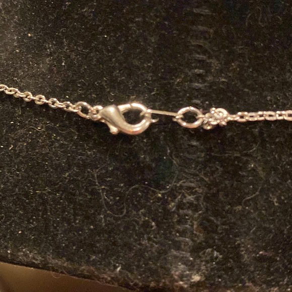 Teal Blue Rivoli  Pendant and Silver Tone Chain. - Picture 6 of 6